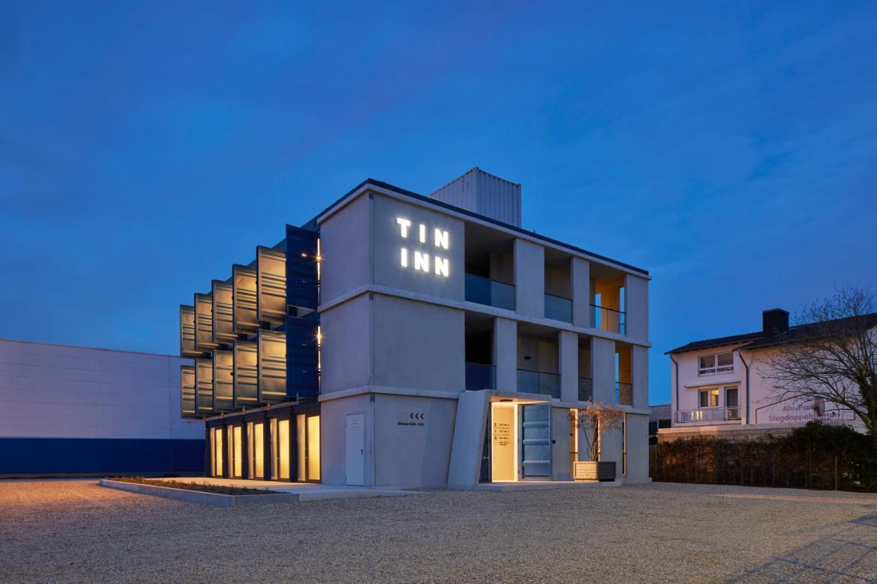 Tin Inn L Erkelenz Einfach Gut - Das Hotel Aus Hochwertig Ausgebauten Ueberseecontainern Bagian luar foto